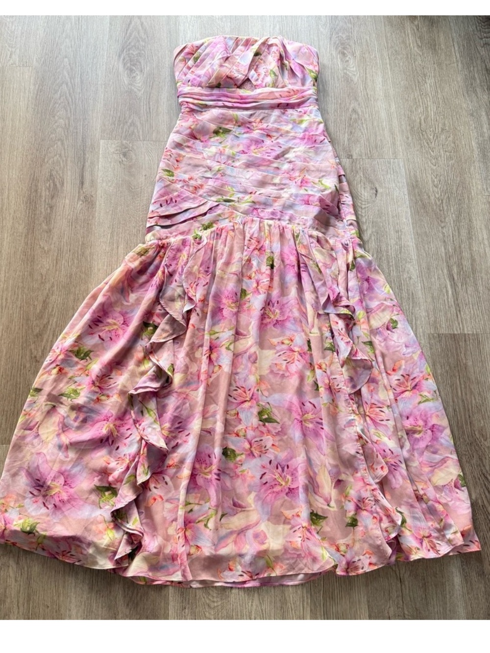 astr the label estefany pink floral pleated ruffle strapless maxi dress small